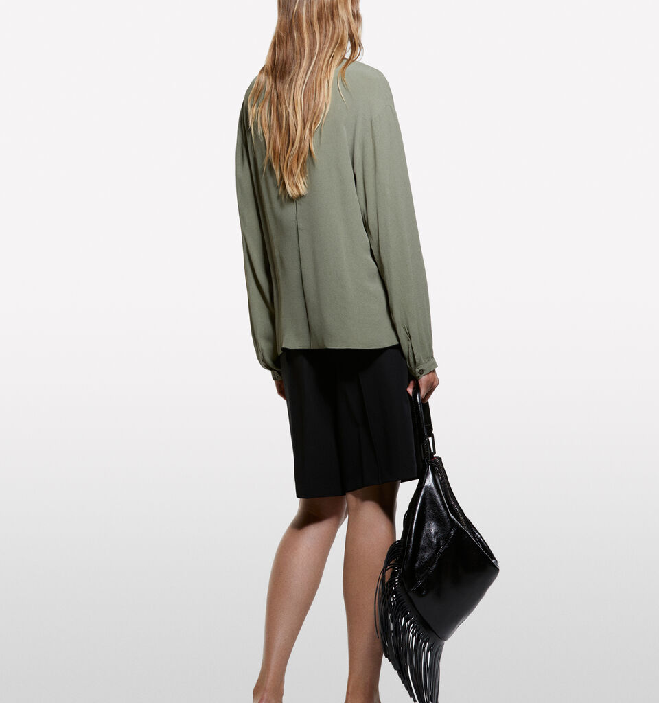 Military green oversized blouse - women's blouses - Military Green | Sisley image number 2
